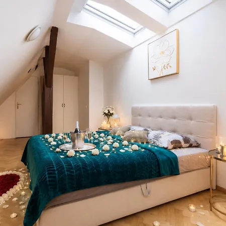 Panorama Sky Penthouse *