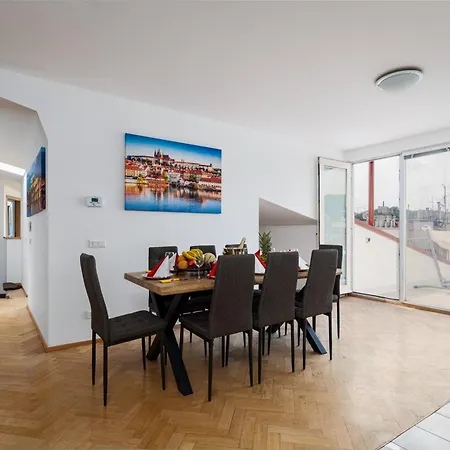 Appartamento Panorama Sky Penthouse Praga
