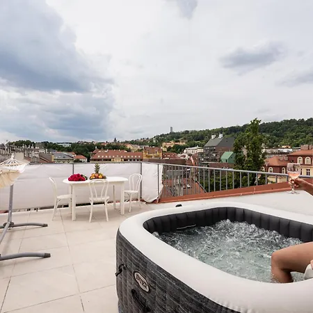 Panorama Sky Penthouse Praga